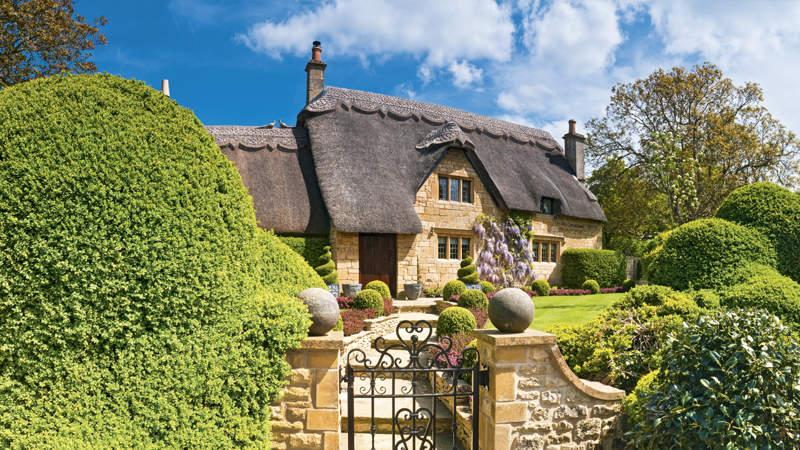 449 Tatched Houses Istock