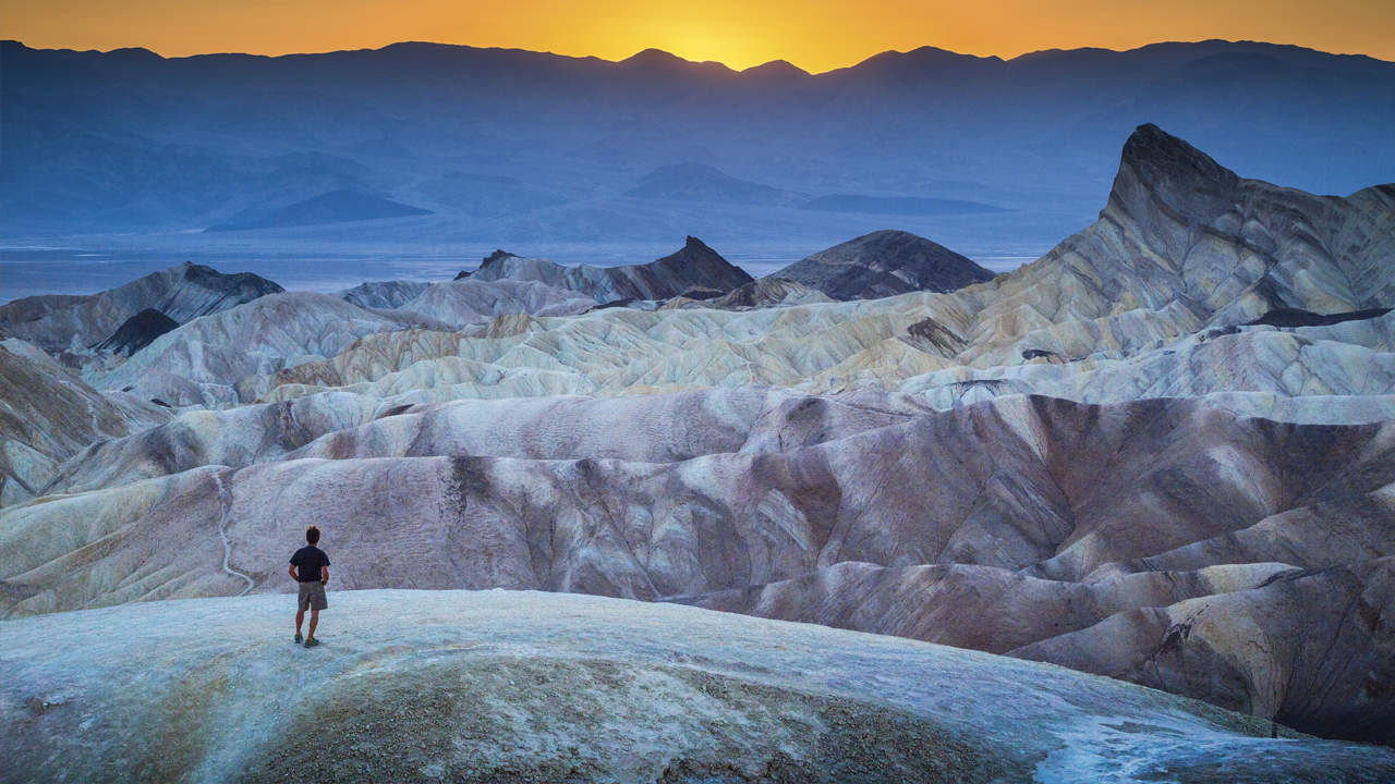 437 DEATH VALLEY Istock