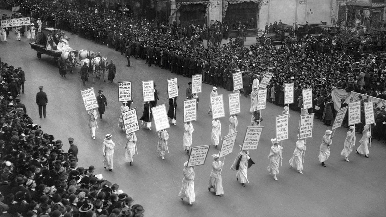 Suffragettes Demonstration