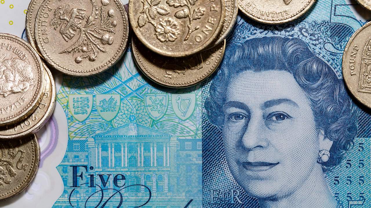 ¿Verano en el Reino Unido? Aprende a reconocer los nuevos billetes de libra esterlina