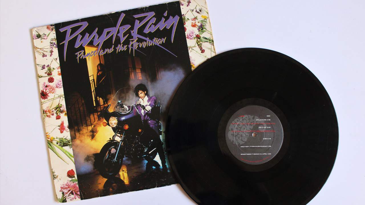 40 años de Purple Rain: las mejores frases del disco de Prince que revolucionó el pop (y su traducción)
