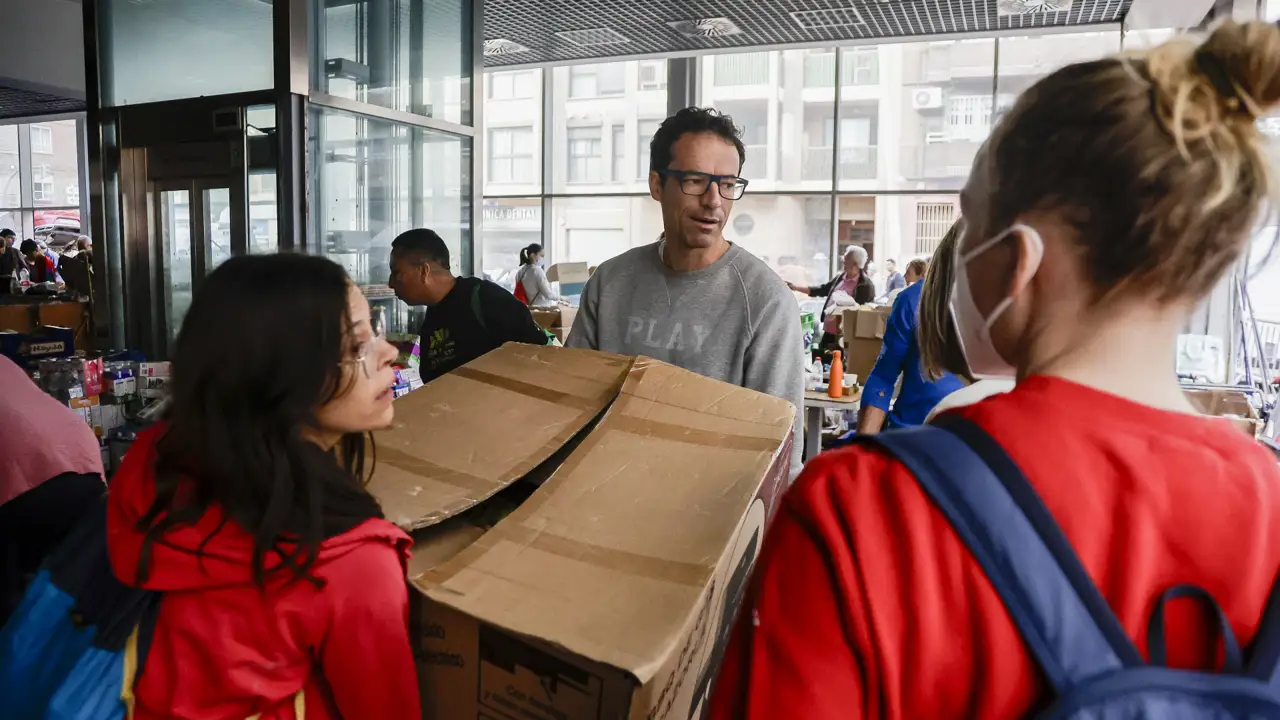 Cómo ayudar a las víctimas de la DANA en Valencia: donaciones, voluntarios y canales oficiales