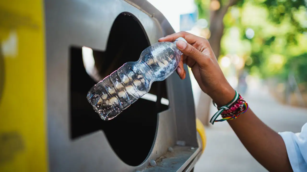 How a Colombian Influencer Made Recycling Cool