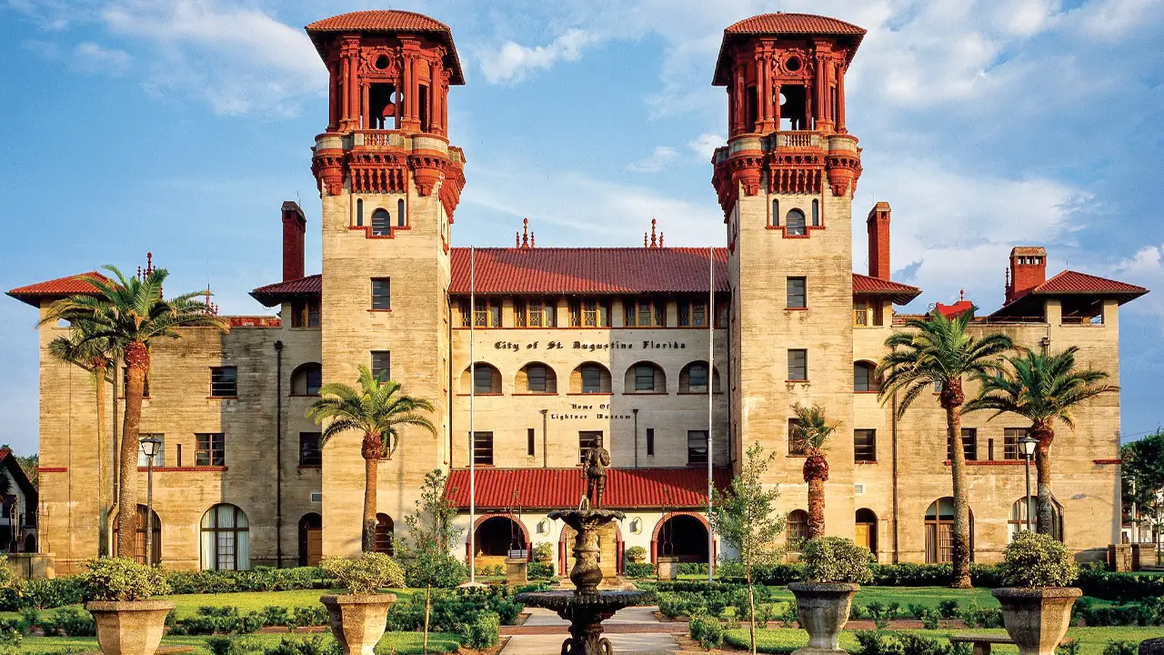 The Lightner Museum, formerly the luxurious Alcazar Hotel.