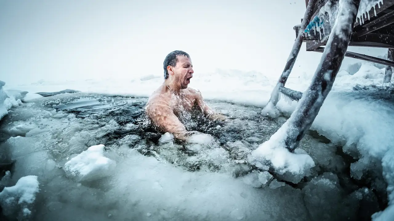 477 TheGuardian Cold Water Immersion adobestock