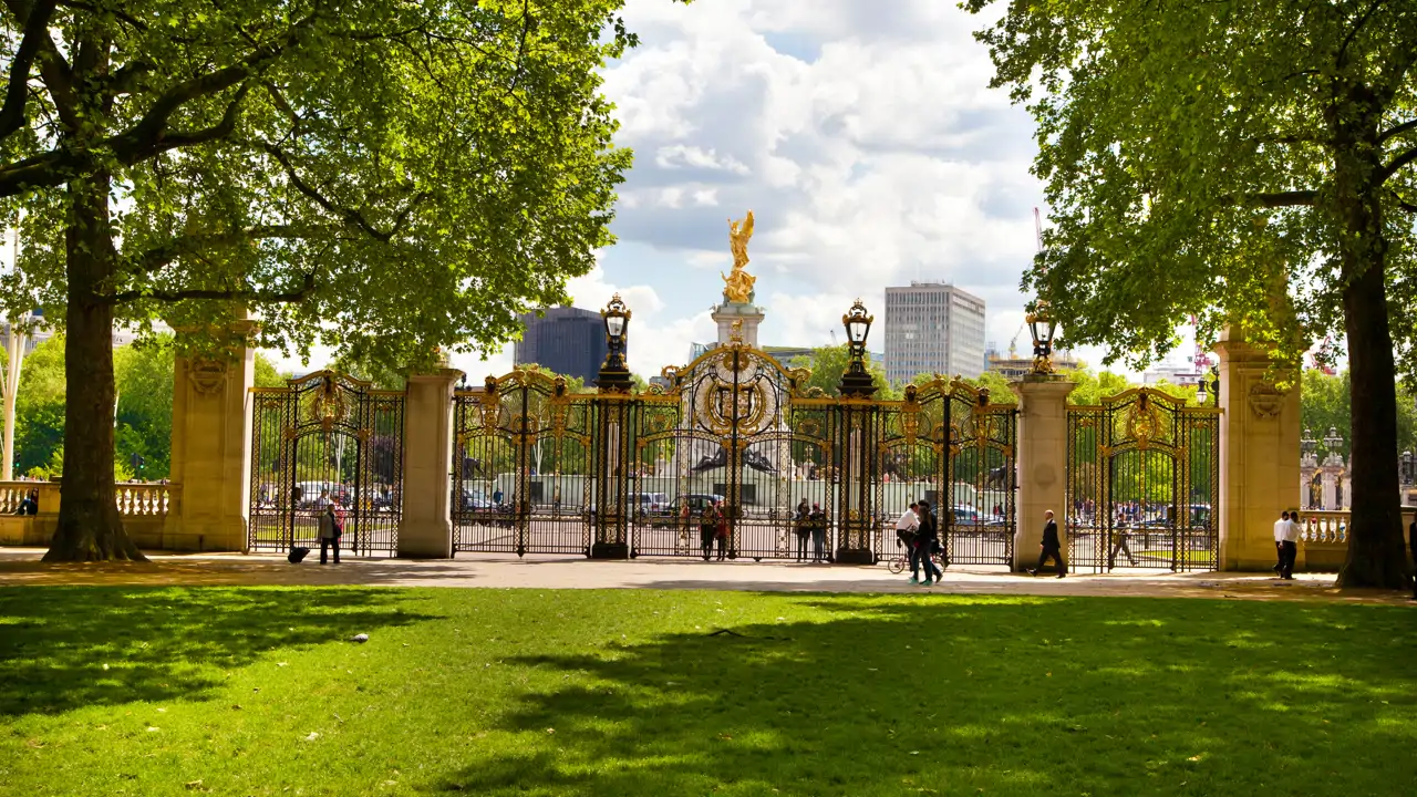 Walking London: Itineraries