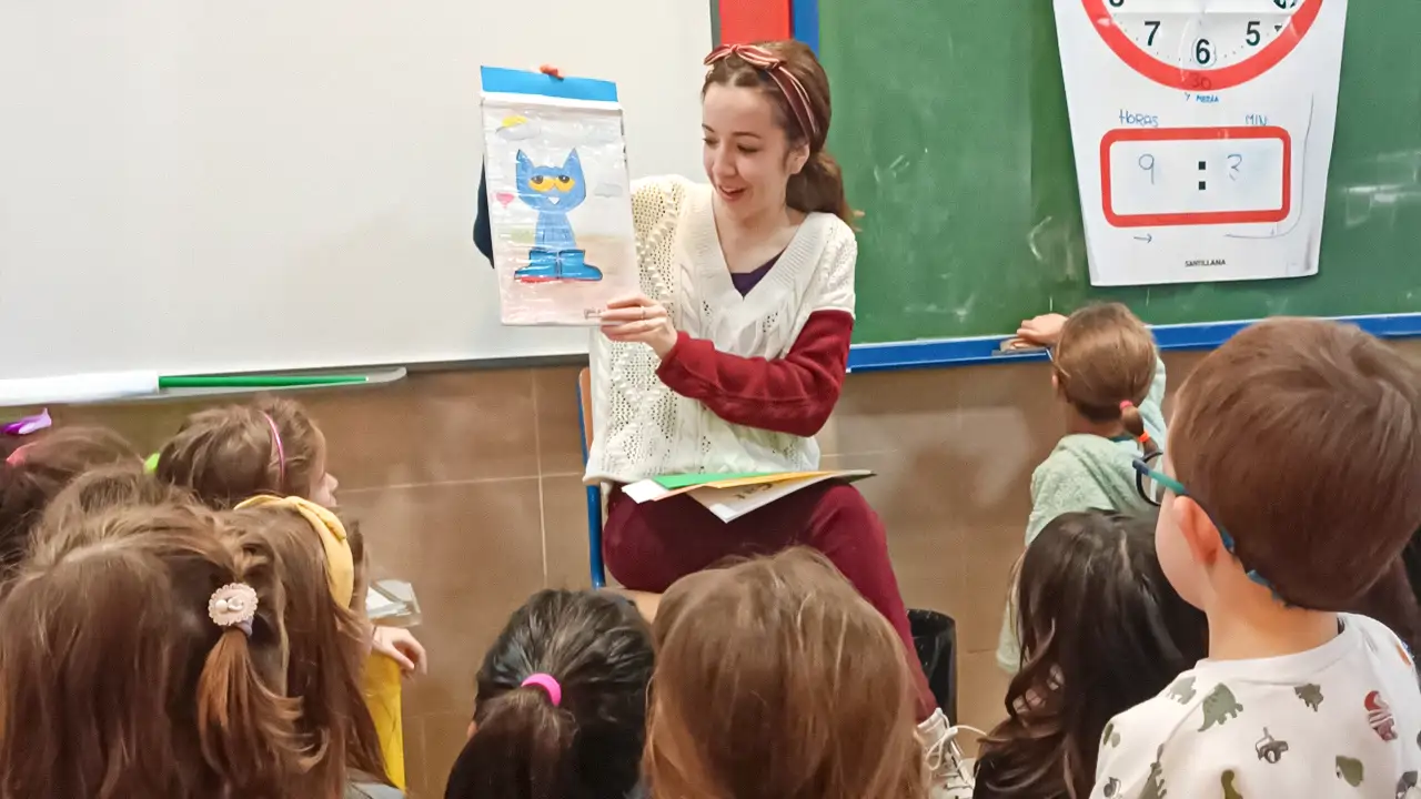 Cristina Alarcón, profesora de inglés para niños: “Una actividad que funciona mucho es el Star Student, les da una gran confianza al ver que pueden comunicarse y ser comprendidos”