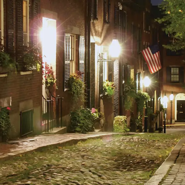 The Dark Side of Boston: Diseases, Crime an Witchcraft
