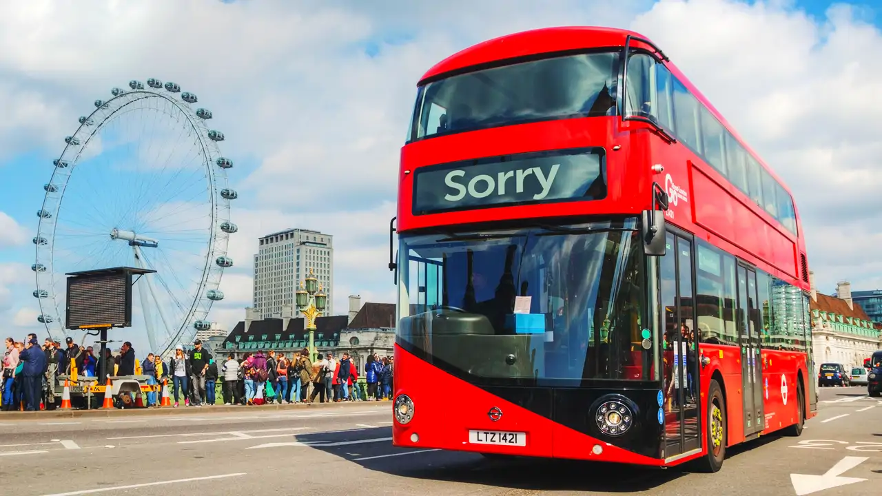 ¿Por qué los ingleses dicen tanto 'sorry'? Cómo usar correctamente la palabra más versátil del inglés