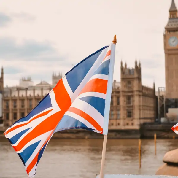 Los 50 apellidos británicos menos comunes y su significado