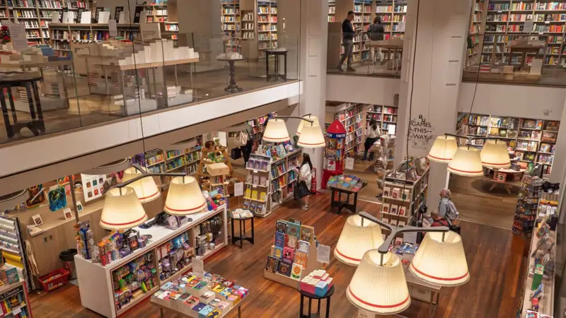 Foyles