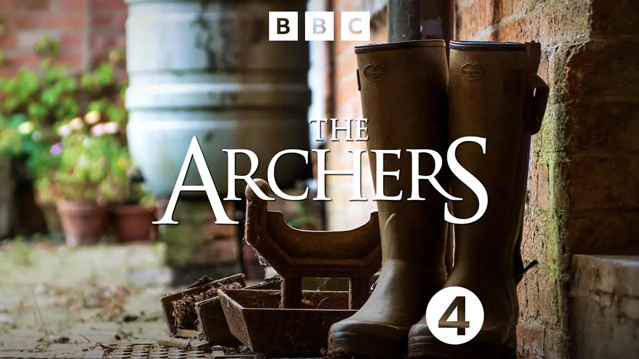 Lucy Bella Earl, de English With Lucy: "para mejorar tu ingl&eacute;s debes escuchar una radionovela a diario" 