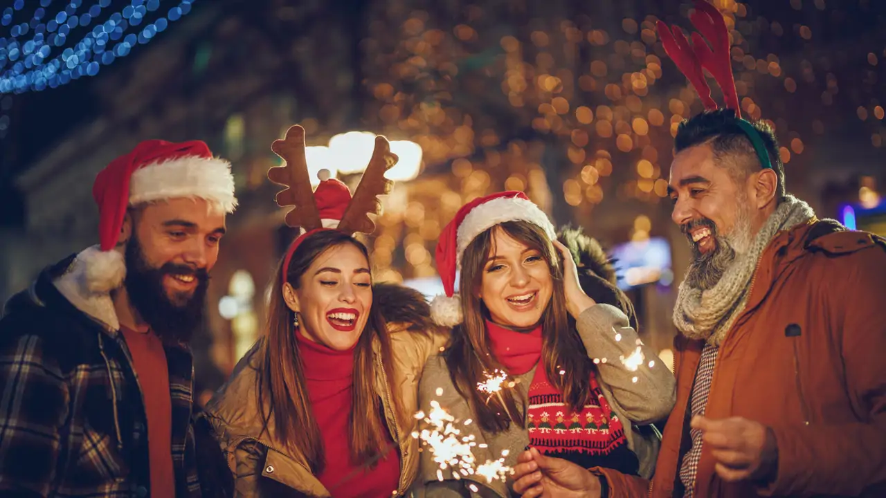 C&oacute;mo felicitar las fiestas en ingl&eacute;s como un nativo: de "merry Christmas" a "season&rsquo;s greetings"